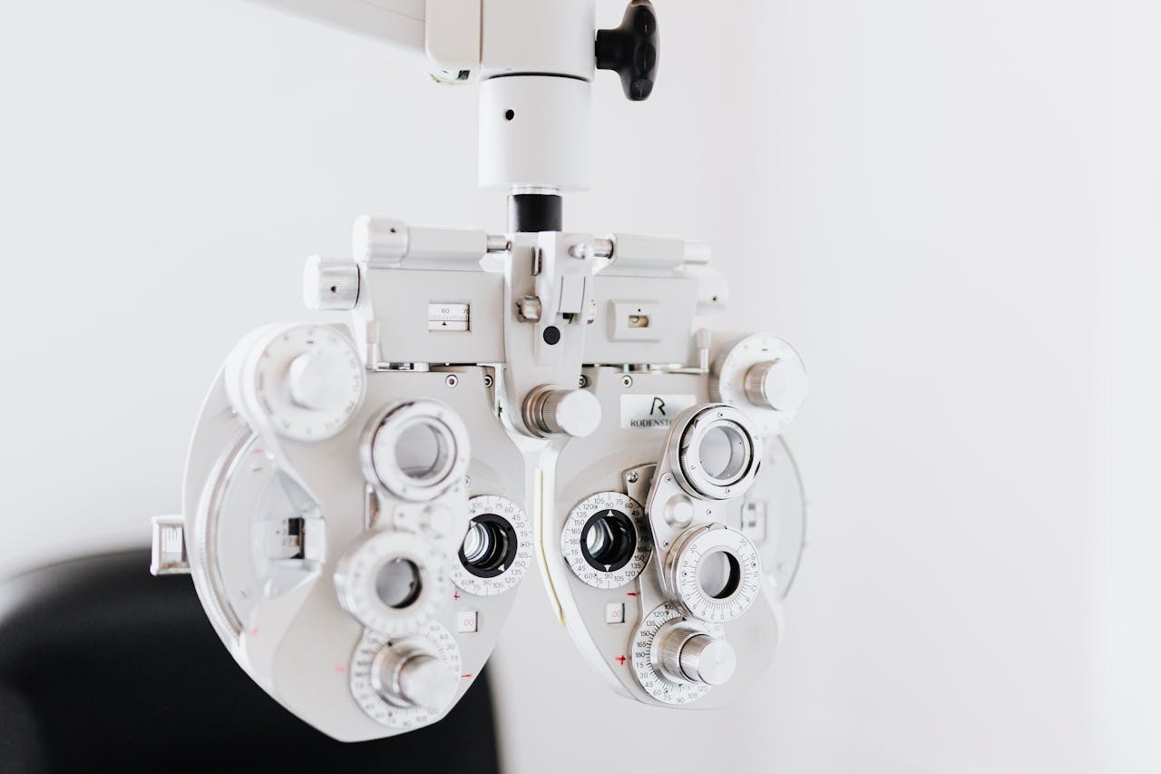 Close-up of a phoropter device used by ophthalmologists in a medical degree programme to assess patients’ visual acuity and prescription needs.